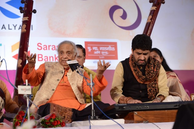 PtAjayPohankar_AbhijitPohankar_NRINEWS24x7_2023_1215_001 Third Day of the 69th Sawa