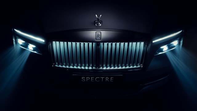ROLLS-ROYCE SPECTRE