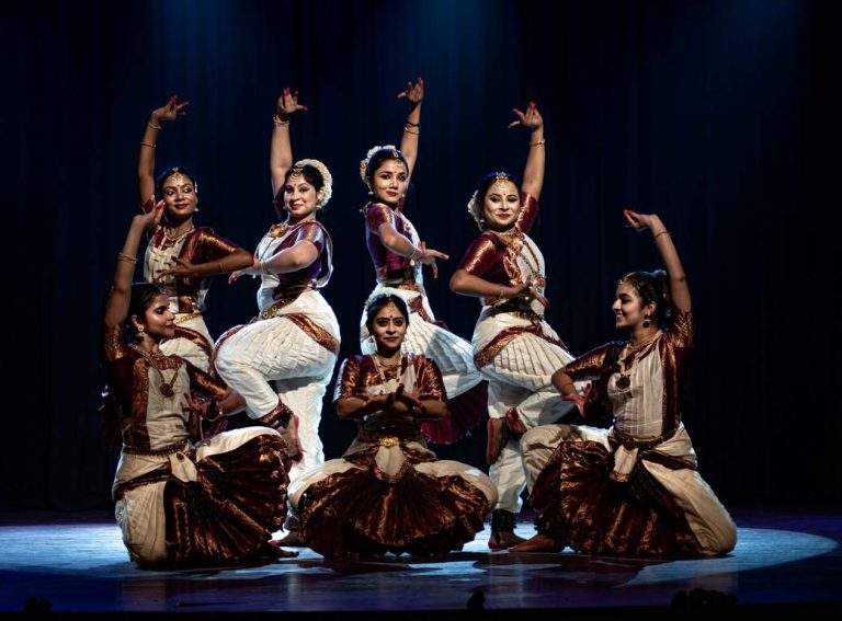 Nrityadhara Bharatanatyam